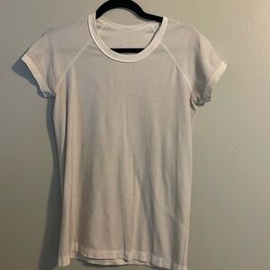 Lululemon | Swiftly Tech | Sz 8 | White